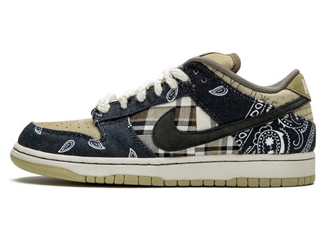 travis scott sb dunks pattern